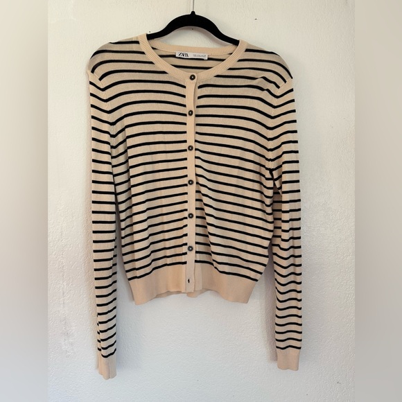ZARA Cream & Black Striped Button Front Cardigan Sweater Size Small NWOT - Picture 4 of 7